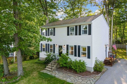 15 Wildflower Dr, Concord, NH, 03303-3444 | Card Image