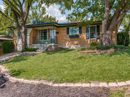 2217 Longwood Ln, Dallas, TX, 75228-5315 | Card Image