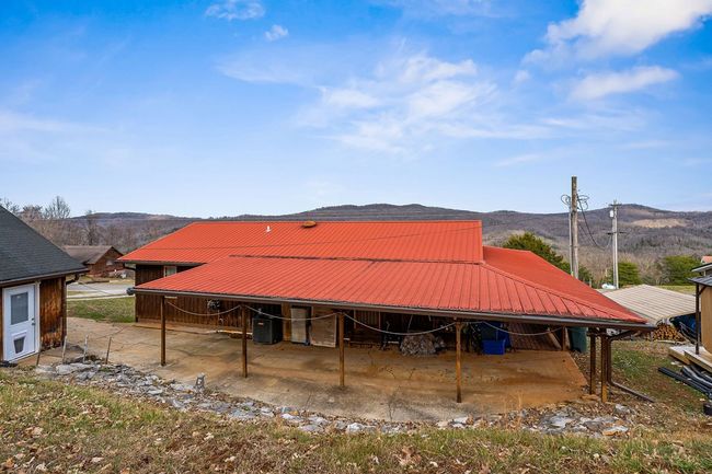 955 Livingston Boatdock Rd, House other with 2 bedrooms, 2 bathrooms and 4 parking in Allons TN | Image 34