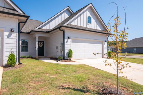 125 Sager Cir, Harvest, AL, 35749-5508 | Card Image