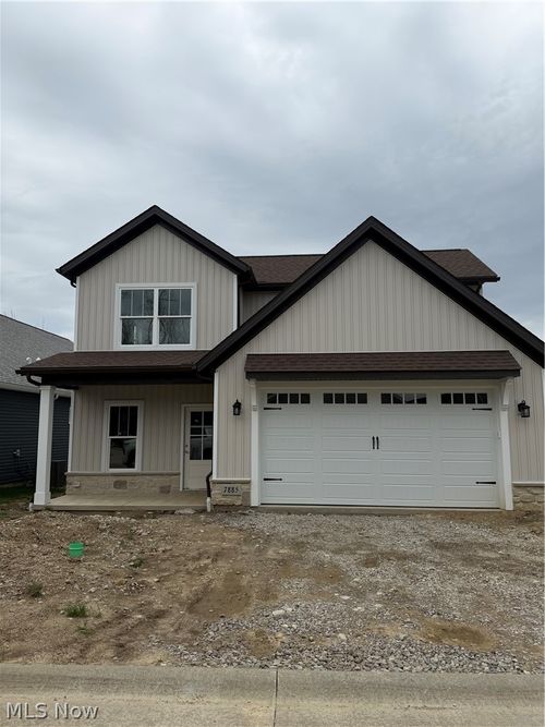7885 Fox Hunter Ln, Painesville, OH, 44077-9209 | Card Image