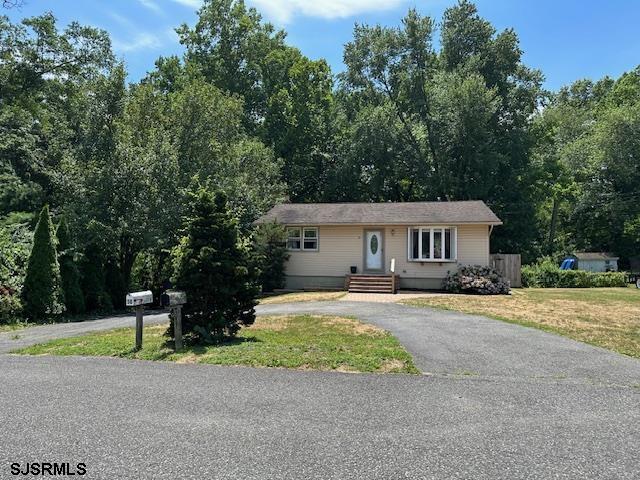Trilby Ave, Westville, NJ 08093