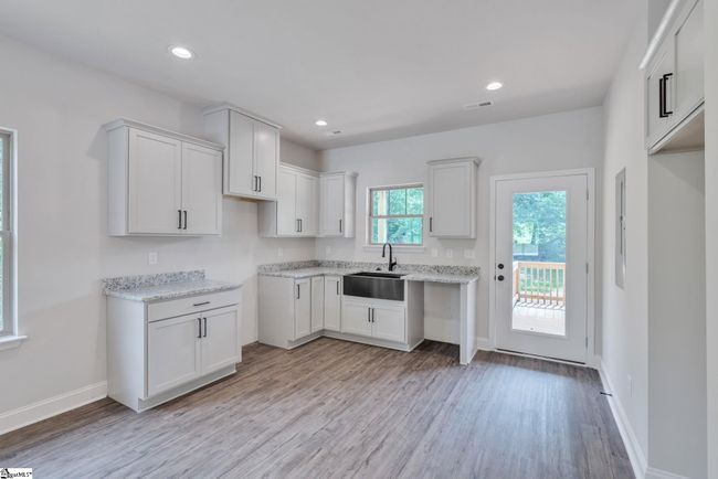 113 N Spencer St, House other with 2 bedrooms, 2 bathrooms and null parking in Duncan SC | Image 9