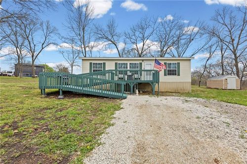 5 Persimmon Ln, Mapleton, KS, 66754-9130 | Card Image