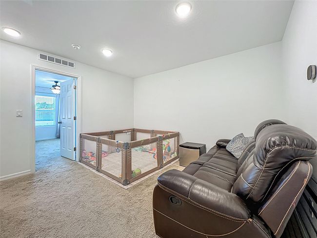 11785 Tidal Aly, Townhouse with 3 bedrooms, 3 bathrooms and null parking in ORLANDO FL | Image 25