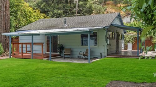 526 Lockhart Gulch Rd, Scotts Valley, CA, 95066-3033 | Card Image