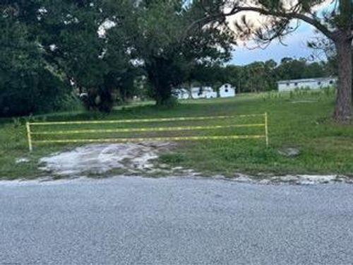 7660 Nw 93rd Court, Okeechobee, FL, 34972 | Card Image