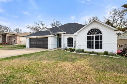 460 Admiral Dr, Gun Barrel City, TX, 75156-5665 | Card Image