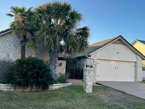 202 Lighthouse Dr, Horseshoe Bay, TX, 78657-5870 | Card Image