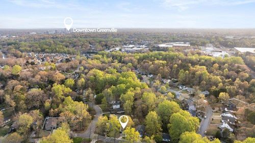 1005 Summit Dr, Greenville, SC, 29609-3871 | Card Image