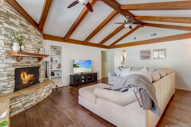 429 Fenwick Dr, House other with 4 bedrooms, 3 bathrooms and null parking in Windcrest TX | Image 16