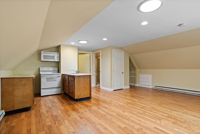 8 Winthrop Ave, House other with 5 bedrooms, 4 bathrooms and 4 parking in Bedford MA | Image 32