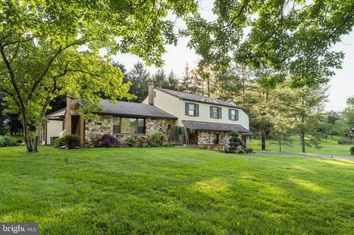 1611 W Lynn Dr, WEST CHESTER, PA, 19382-7959 | Card Image