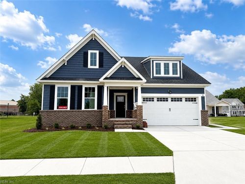 8 Apron Drive, Suffolk, VA, 23434 | Card Image