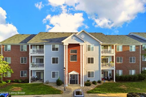 303-2604 Aristocrat Pl, Louisville, KY, 40299-6155 | Card Image