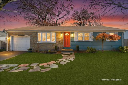 16 N Rose St, East Providence, RI, 02914-2710 | Card Image