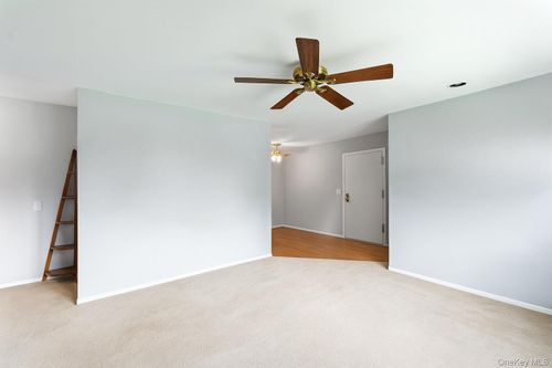 unit-2b-57 Richmond Blvd, Ronkonkoma, NY, 11779-3404 | Card Image
