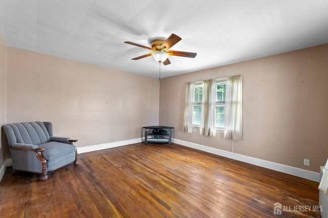 55 Washington Rd, House other with 4 bedrooms, 1 bathrooms and null parking in Sayreville NJ | Image 5