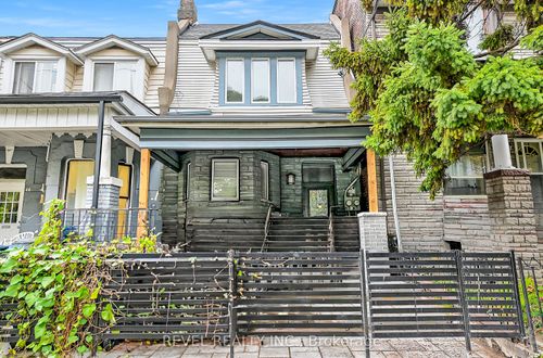 b-48 Lansdowne Ave, Toronto, ON, M6K2V8 | Card Image