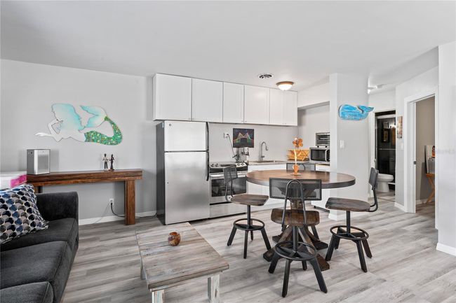 291 115 Th Ave, House other with 4 bedrooms, 4 bathrooms and null parking in TREASURE ISLAND FL | Image 9