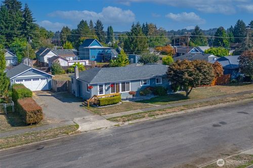 1212 H St, Centralia, WA, 98531-3218 | Card Image