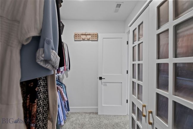 Master Closet | Image 38