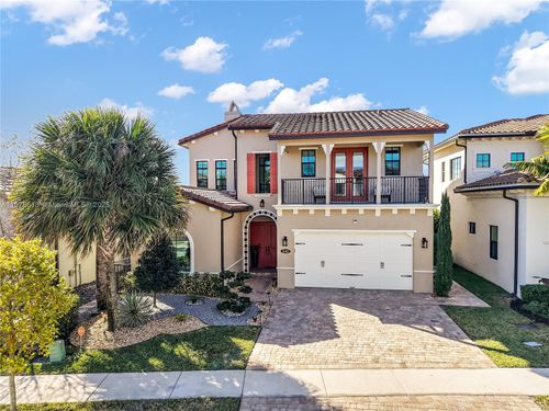 1042 Sw 113th Ave, Pembroke Pines, FL, 33025-3706 | Card Image