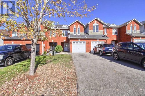 371 Ferndale Dr S, Barrie, ON, L4N9Y8 | Card Image
