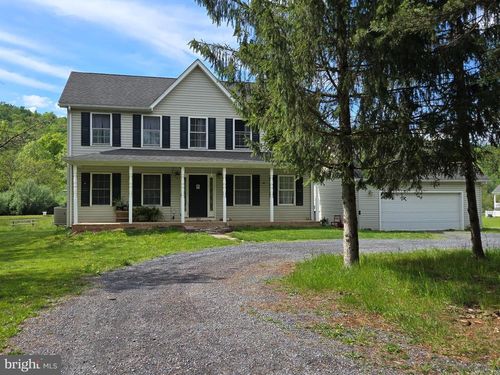 927 S Sleepy Creek Rd, Cross Junction, VA, 22625-1937 | Card Image