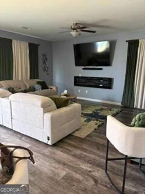 298 Hamilton Pointe Dr, Mcdonough, GA, 30253-5608 | Card Image