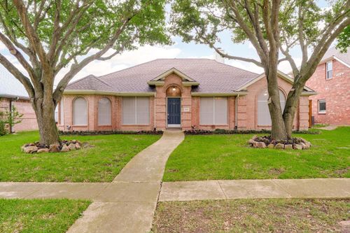 806 Green Apple Drive, Garland, TX, 75044 | Card Image