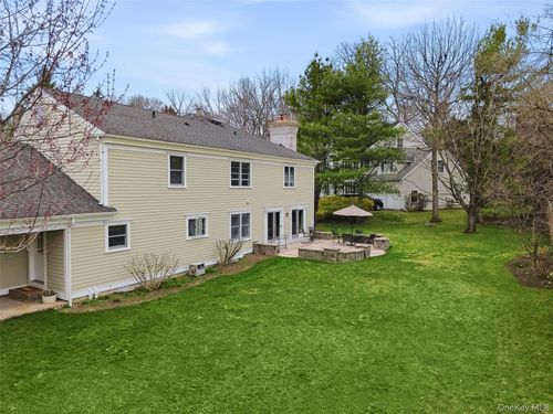 4 Ellis Ct, Rye, NY, 10580-4157 | Card Image