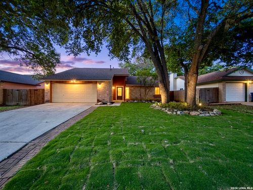9475 Brushy Point, San Antonio, TX, 78250 | Card Image