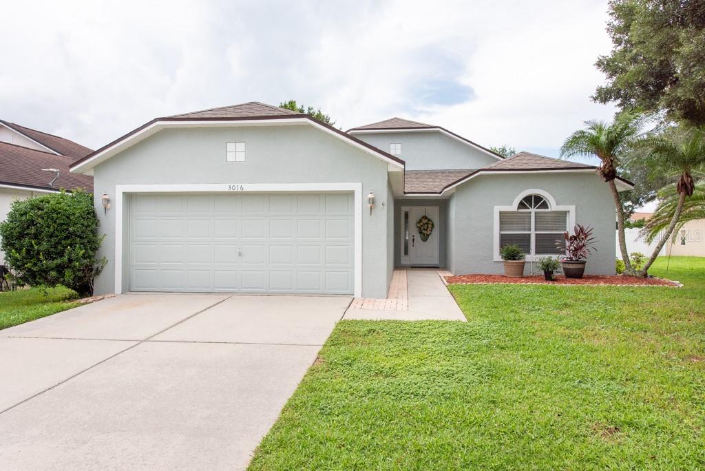 Castle Rock Cir, Land O Lakes, FL 34639