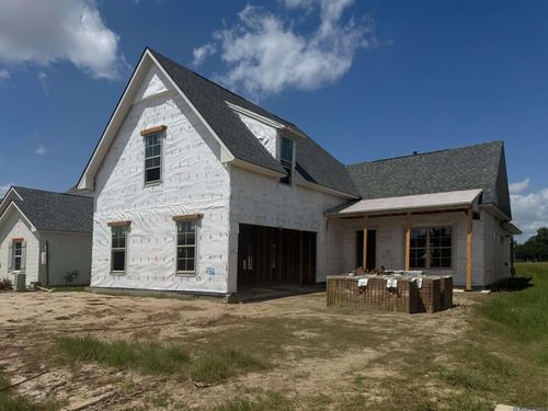 5018 Stonewater Dr, Gonzales, LA, 70737-4972 | Card Image