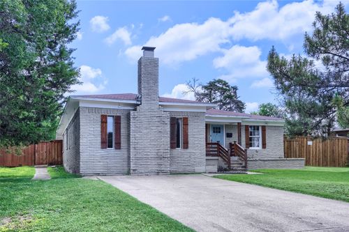 3230 Rock Bluff Dr, Dallas, TX, 75227-5649 | Card Image