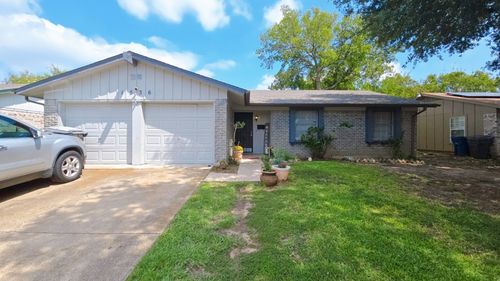 1636 Bending Oaks Trl, Dallas, TX, 75217-2624 | Card Image