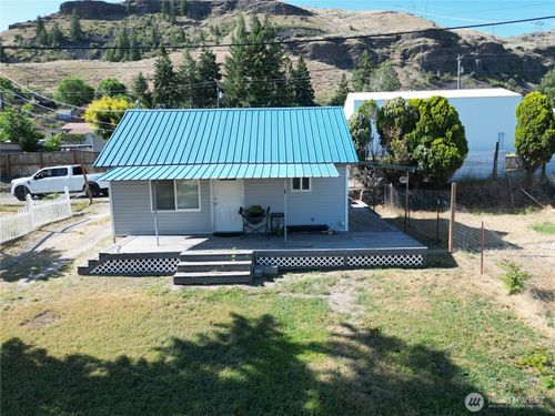 118 E Grand Coulee Ave, Grand Coulee, WA, 99133-9753 | Card Image