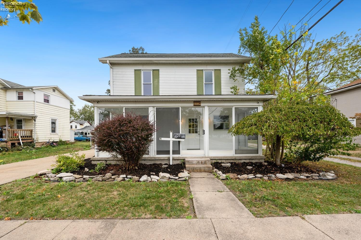 Short St, Port Clinton, OH 43452
