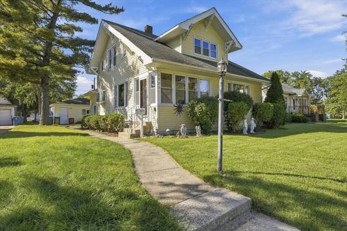 1270 Wood St, Crete, IL, 60417-2214 | Card Image