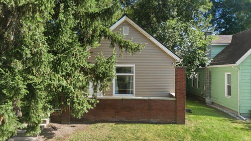 421 Poplar St, Fort Wayne, IN, 46802-6442 | Card Image