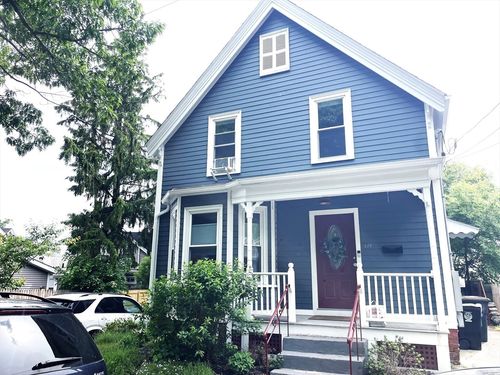 69 Cherry St, Swampscott, MA, 01907-1767 | Card Image