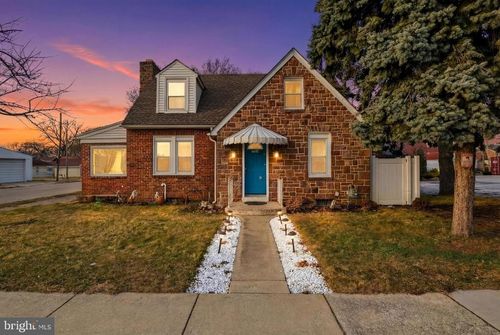 1101 E Princess St, YORK, PA, 17403-2542 | Card Image