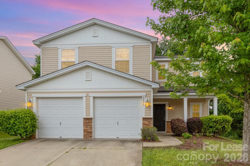 6442 Ridgeview Commons Dr, Charlotte, NC, 28269-8014 | Card Image