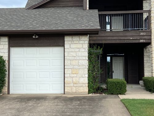 27101 Meadowmore Ct, Whitney, TX, 76692-3061 | Card Image