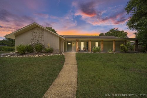 7109 69th St, Tulsa, OK, 74133-7704 | Card Image