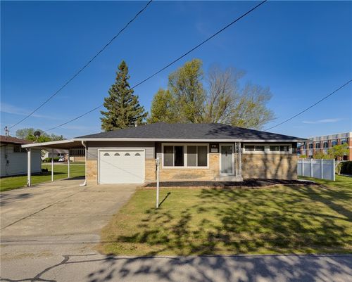 711 N Cleveland St, Effingham, IL, 62401-3216 | Card Image