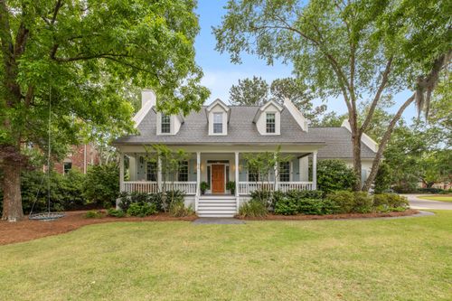 610 Hobcaw Bluff Dr, Mount Pleasant, SC, 29464-8103 | Card Image