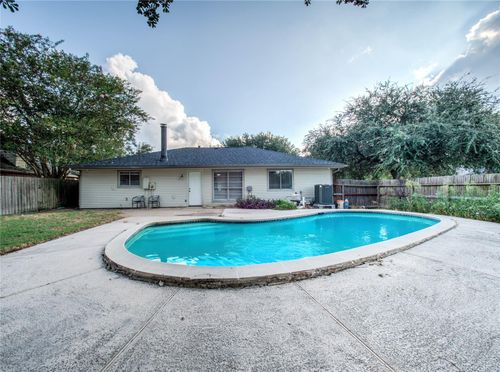 6726 Grant Dr, Richmond, TX, 77469-5953 | Card Image