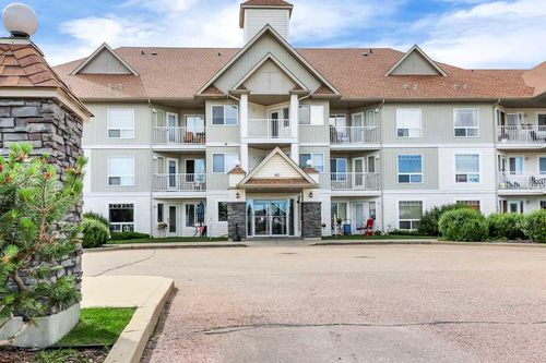 111-60 Jacobs Close, Red Deer, AB, T4P4A2 | Card Image